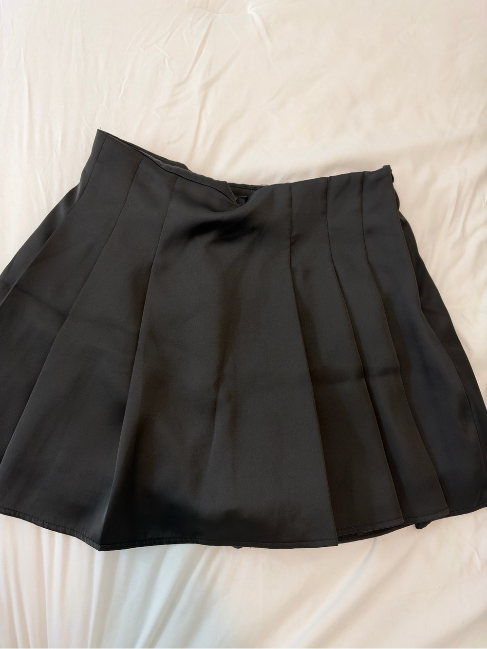 Zara Black Pleated Mini Skirt